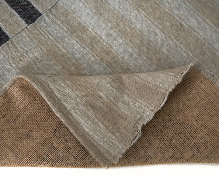 Neutral Kilim Rug 5' 7" x 7' 11" | No. VR63032