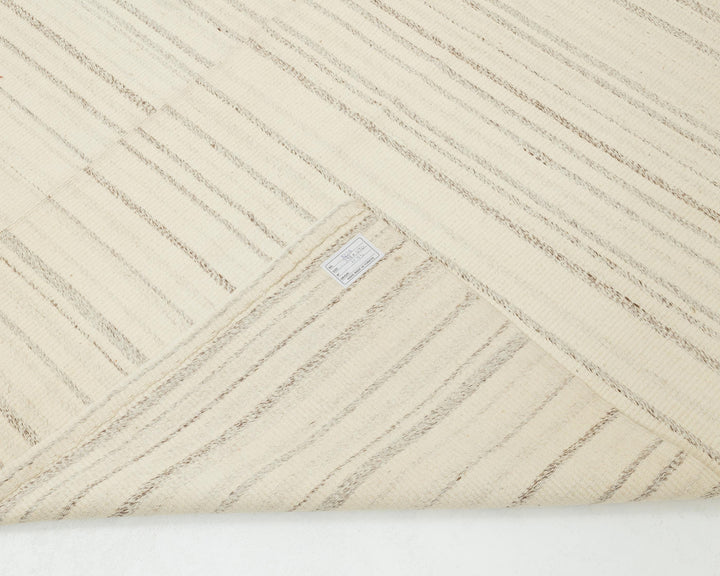 Beige Turkish Kilim Rug 9' 6" x 13' 1" Flat-Weave field