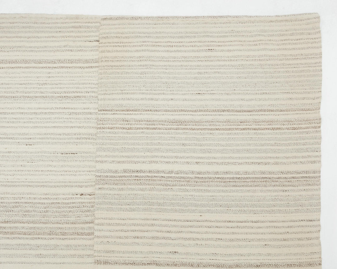 Beige Kilim Rug 9' 11" x 13' 6" | No. VR43188