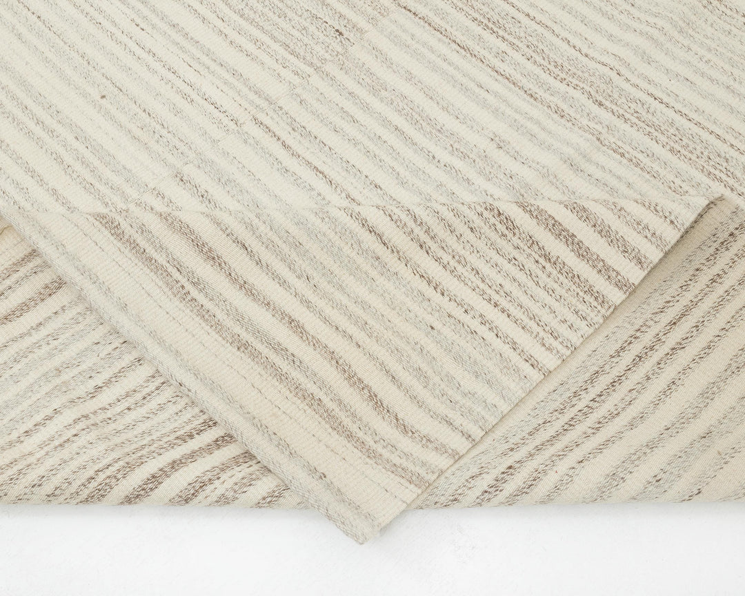 Beige Kilim Rug 9' 11" x 13' 6" | No. VR43188