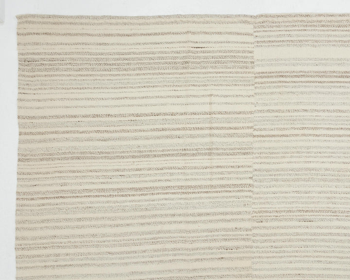 Beige Kilim Rug 10' 2" x 13' 7" | No. VR52132