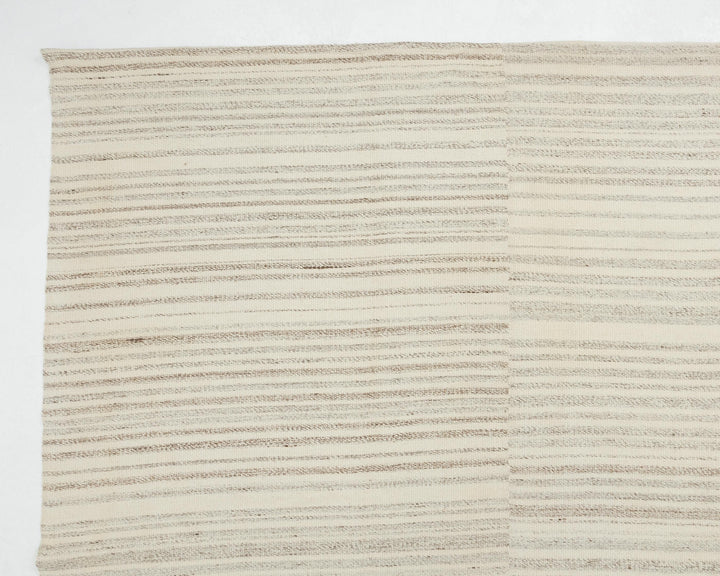 Beige Kilim Rug 13' 7" x 10' 2" | No. VR84033