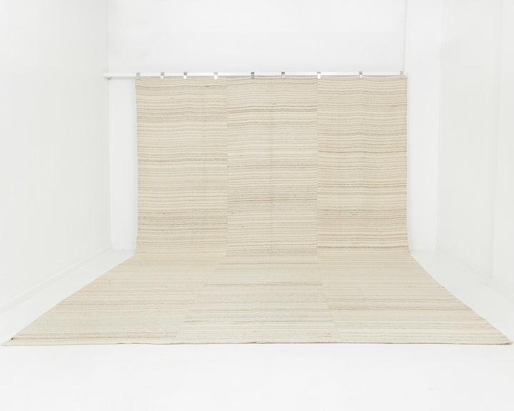 Beige Kilim Rug 10' 2" x 13' 5" | No. VR92908