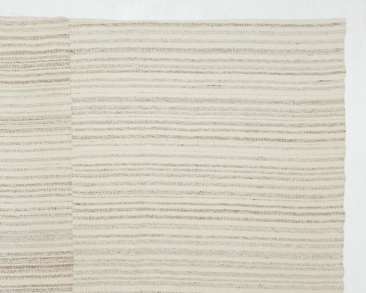 Kilim Rug 9' 5" x 13' 4" | No. VR30158