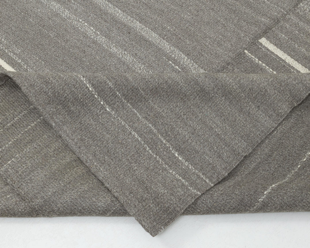 Gray Kilim Rug 9' 5" x 12' 10" | No. VR64987