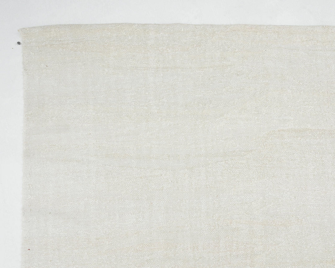 White Kilim Rug 8' 6" x 11' 2" | No. VR16042