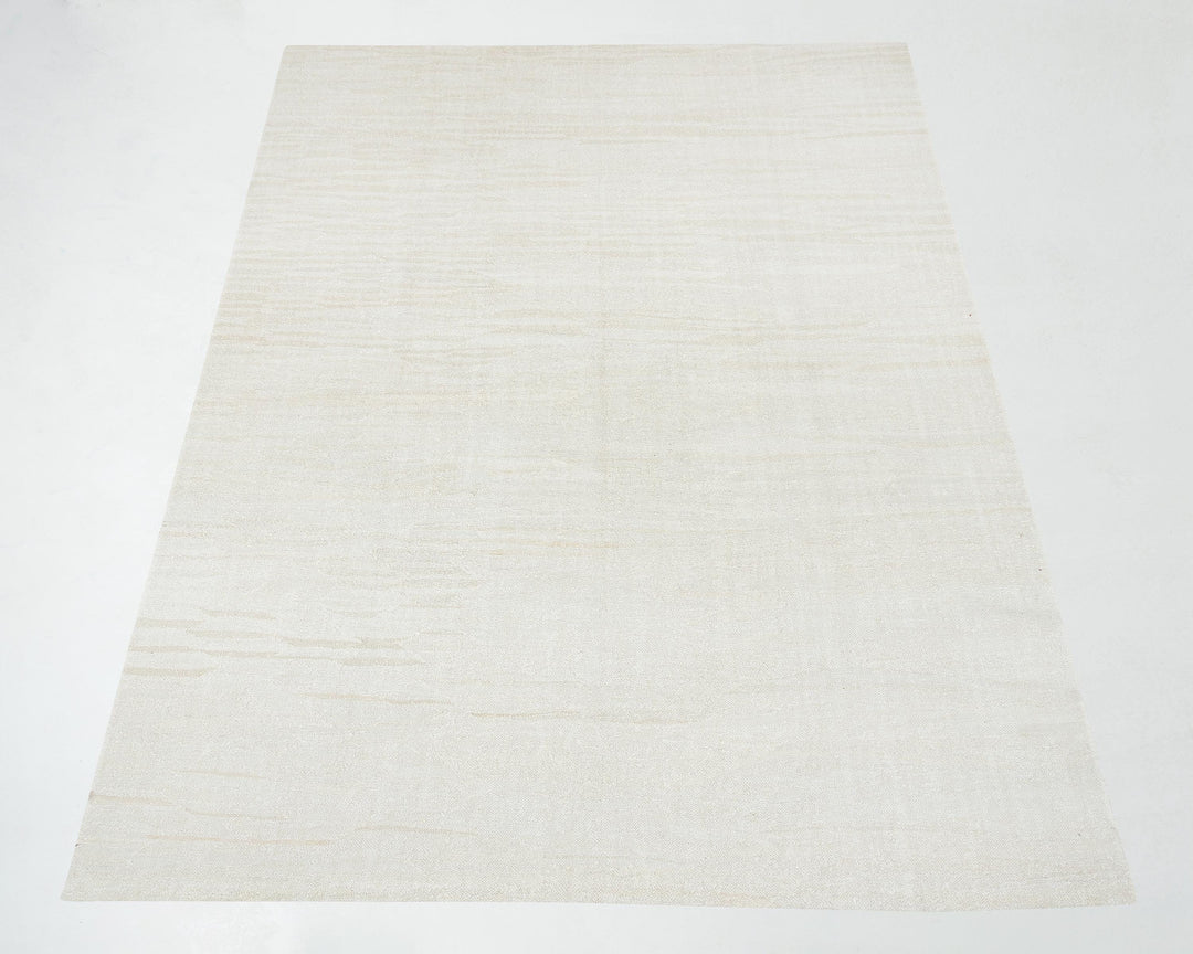 White Kilim Rug 8' 6" x 11' 2" | No. VR16042