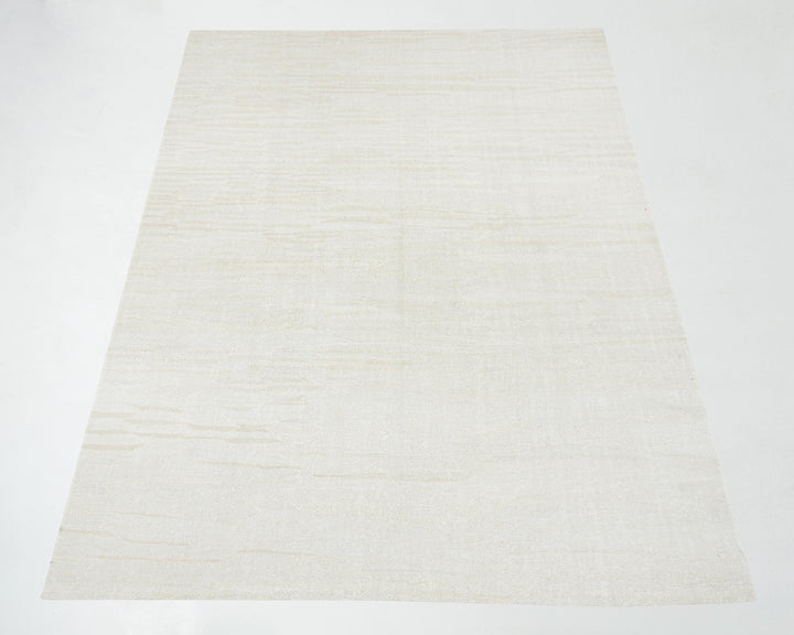 White Kilim Rug 8' 6" x 11' 2" | No. VR16042