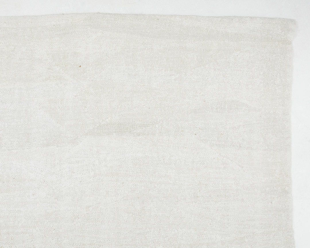 White Kilim Rug 9' x 12' 1" | No. VR72338