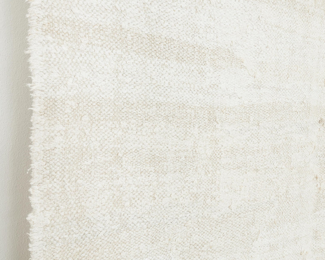 White Kilim Rug 9' 10" x 12' 1" | No. VR37923