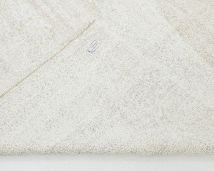 White Kilim Rug 9' 10" x 12' 1" | No. VR37923