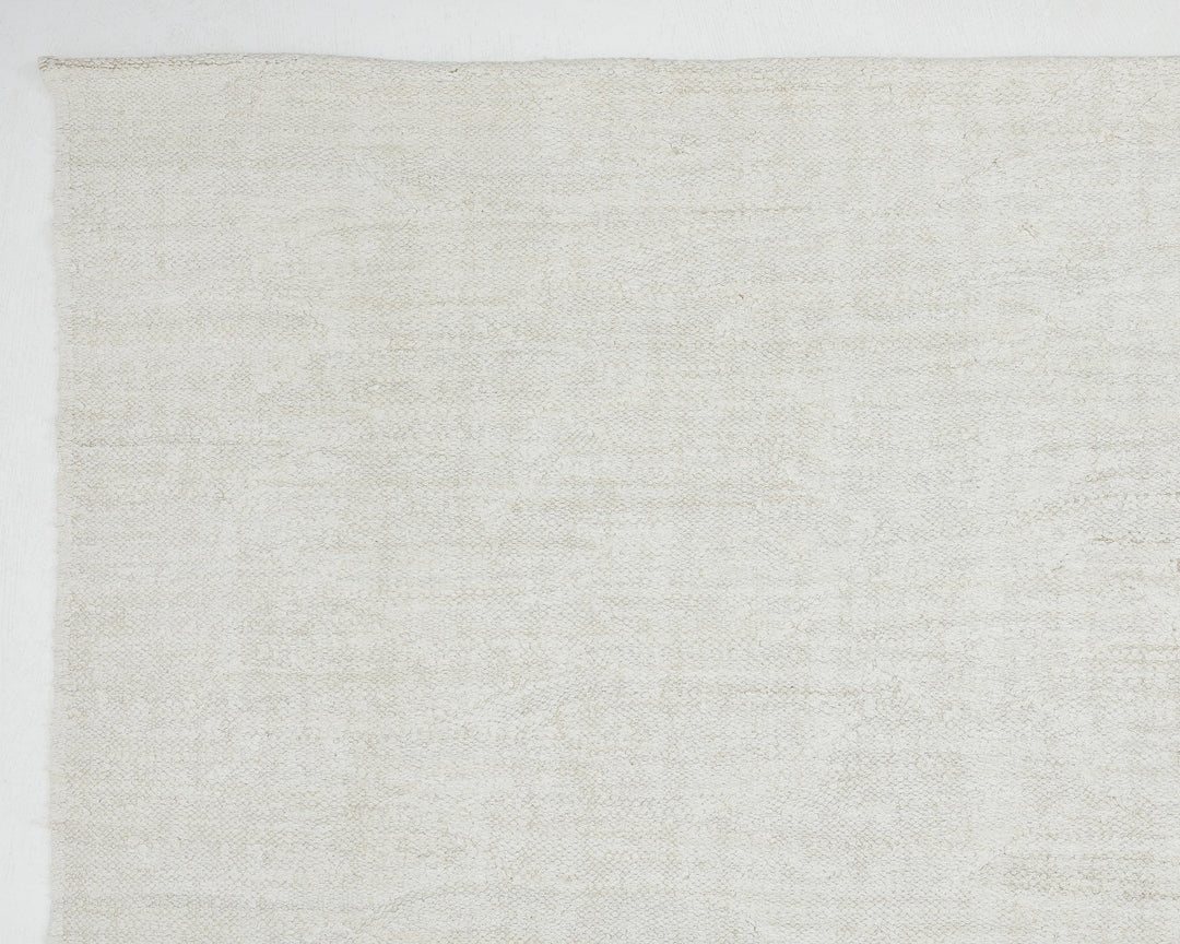 Ivory Kilim Rug 8' 10" x 11' 10" | No. VR58167