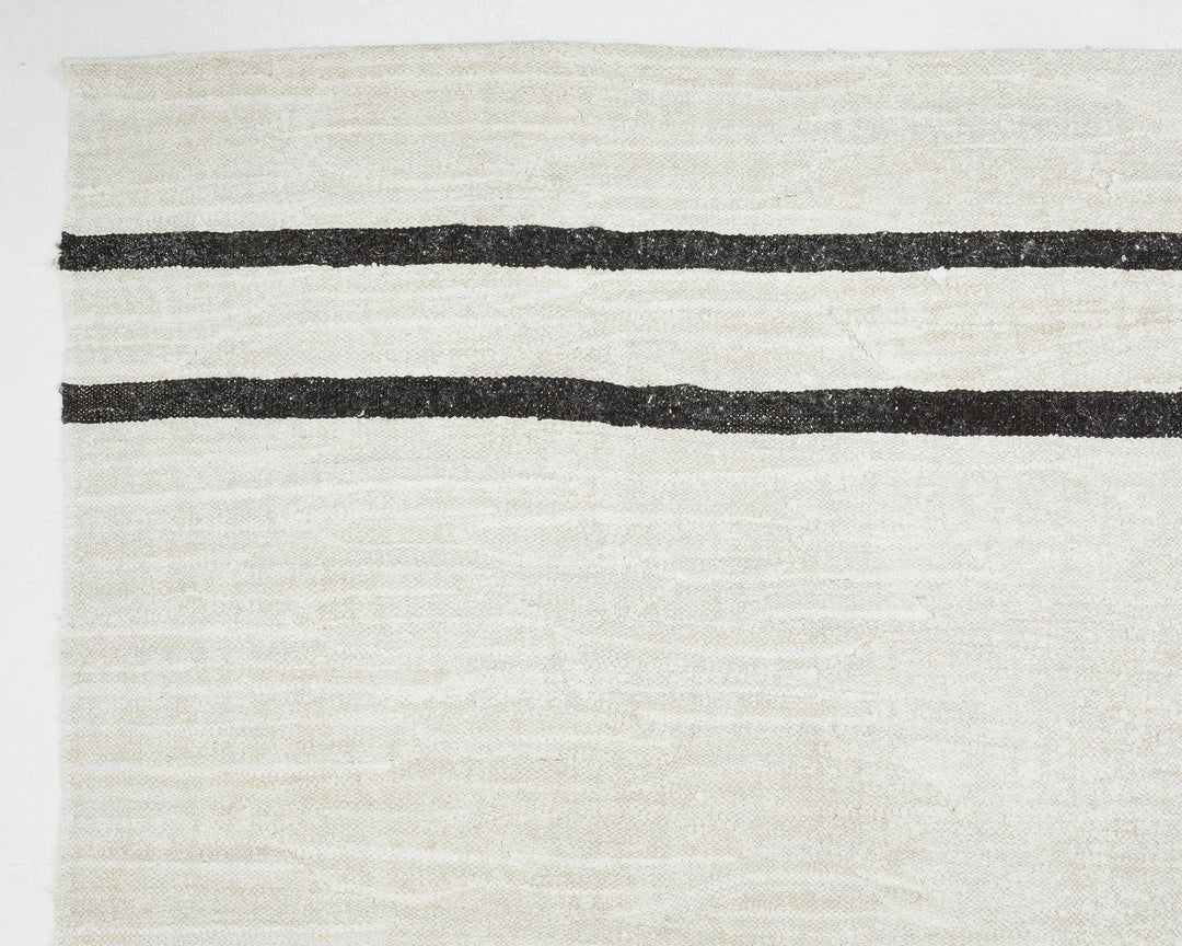 White Kilim Rug 9' x 11' 8" | No. VR69805