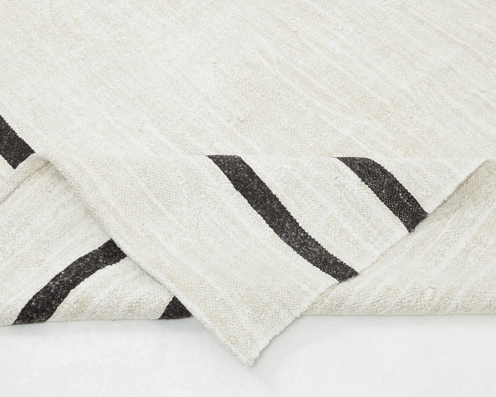 White Kilim Rug 9' x 11' 8" | No. VR69805