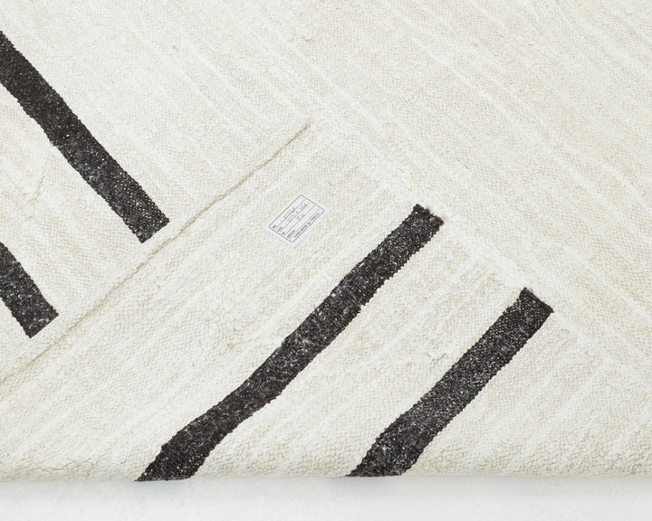 White Kilim Rug 9' x 11' 8" | No. VR69805