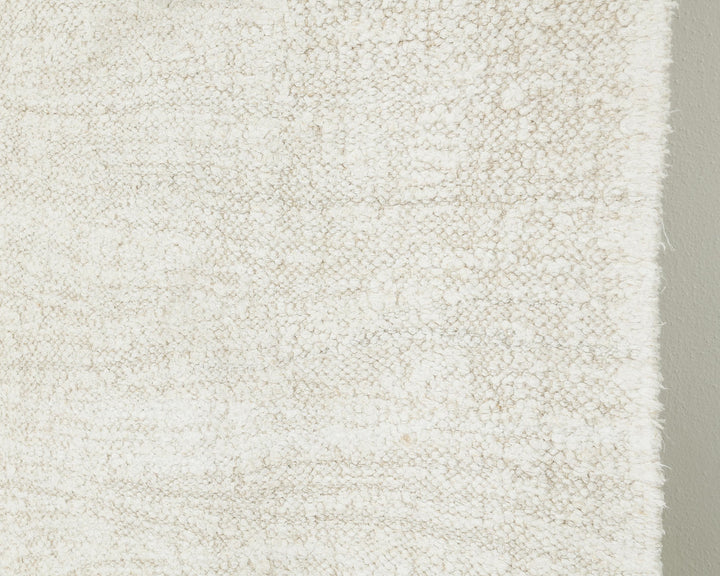 White Kilim Rug 9' 1" x 11' 7" | No. VR83571