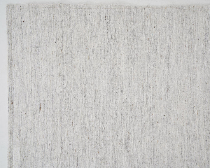 White Kilim Rug 6' 8" x 9' 5" | No. VR92614