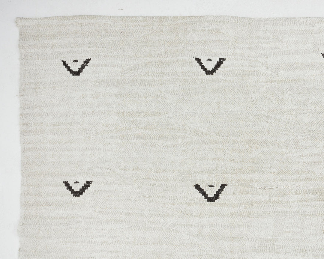 White Kilim Rug 11' x 13' 2" | No. VR24779