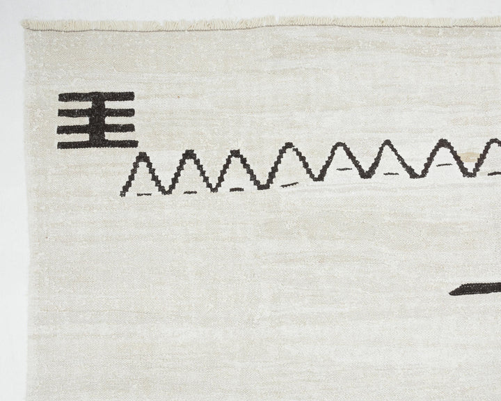 White Kilim Rug 8' x 12' 4" | No. VR41784