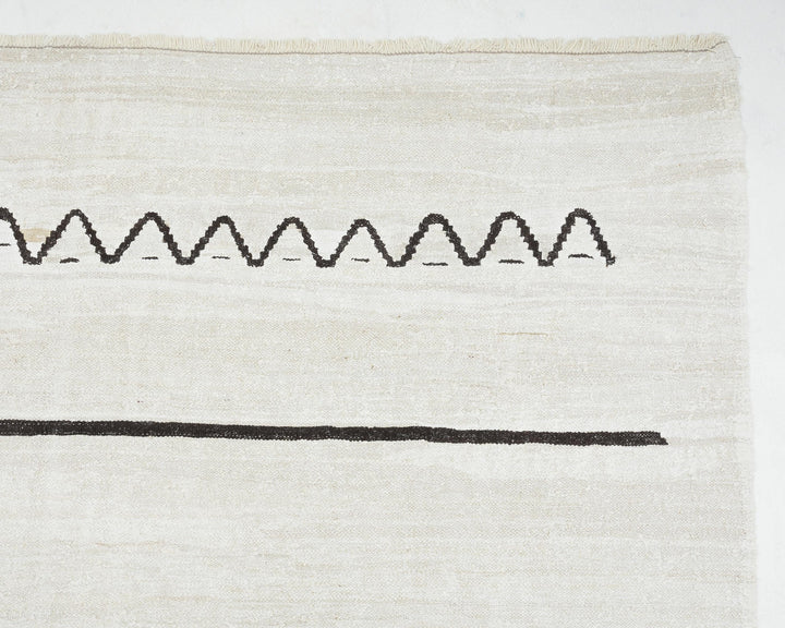 White Kilim Rug 8' x 12' 4" | No. VR41784