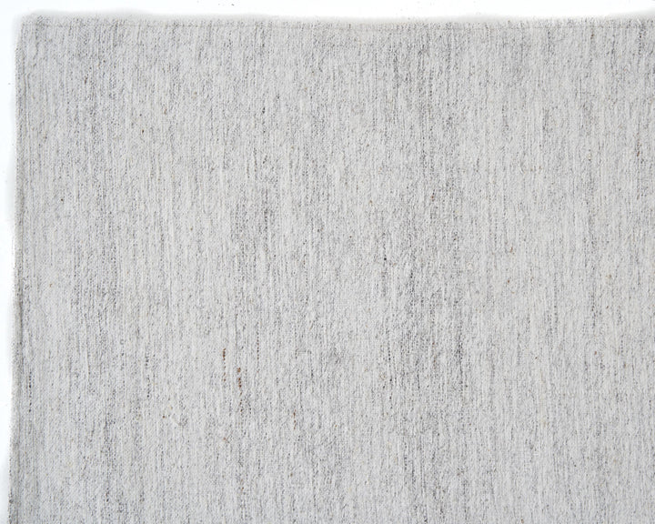 White Kilim Rug 6' 7" x 8' 10" | No. VR37147