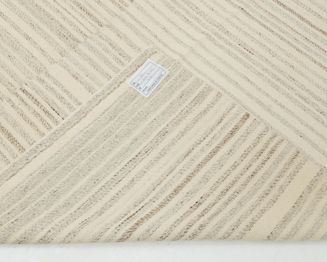 Beige Kilim Rug 10' x 13' | No. VR55240