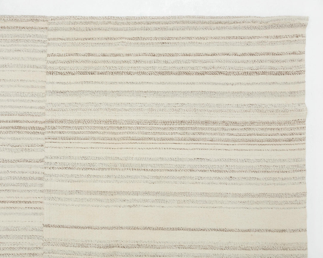 Neutral Kilim Rug 10' 2" x 13' 7" | No. VR75725