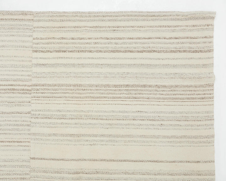Neutral Kilim Rug 10' 2" x 13' 7" | No. VR75725