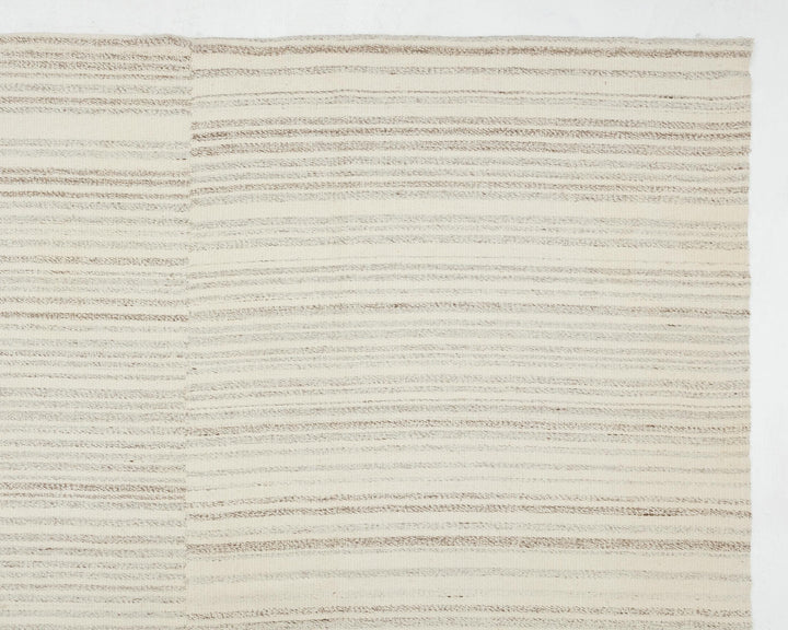 Beige Kilim Rug 10' 2" x 13' 7" | No. VR52132