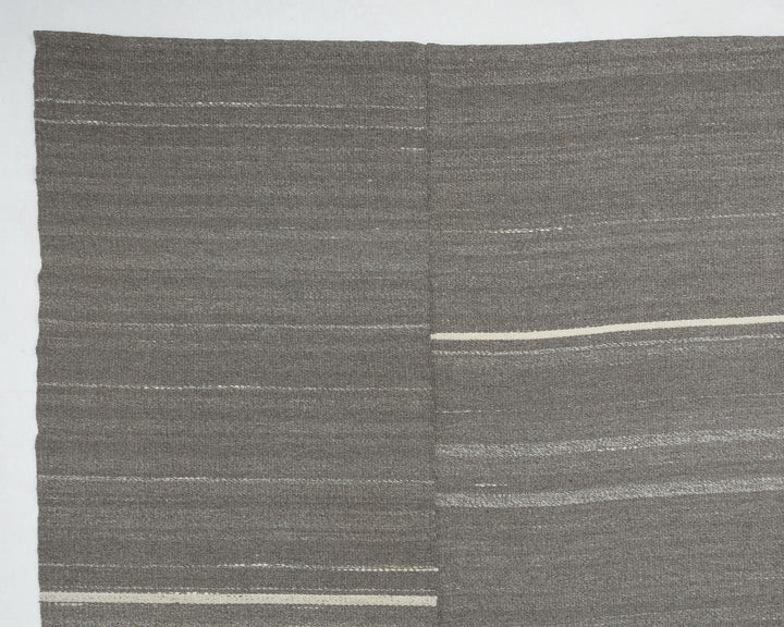 Gray Kilim Rug 9' 5" x 12' 10" | No. VR64987