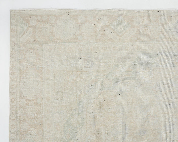 Beige Oushak Rug 9' 6" x 12' 2" | No. VR57867