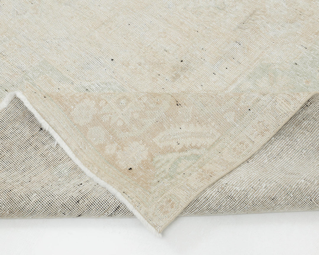Beige Oushak Rug 9' 6" x 12' 2" | No. VR57867