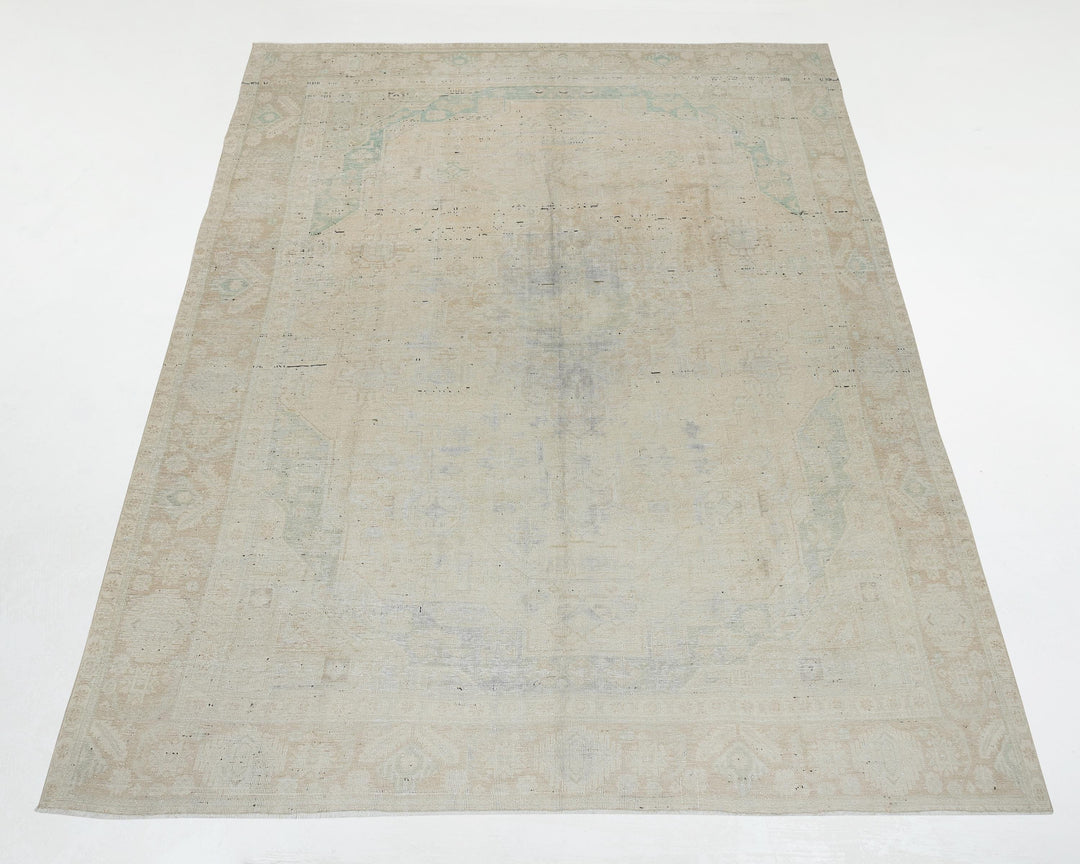 Beige Oushak Rug 9' 6" x 12' 2" | No. VR57867