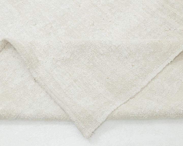 White Kilim Rug 9' x 12' 1" | No. VR72338