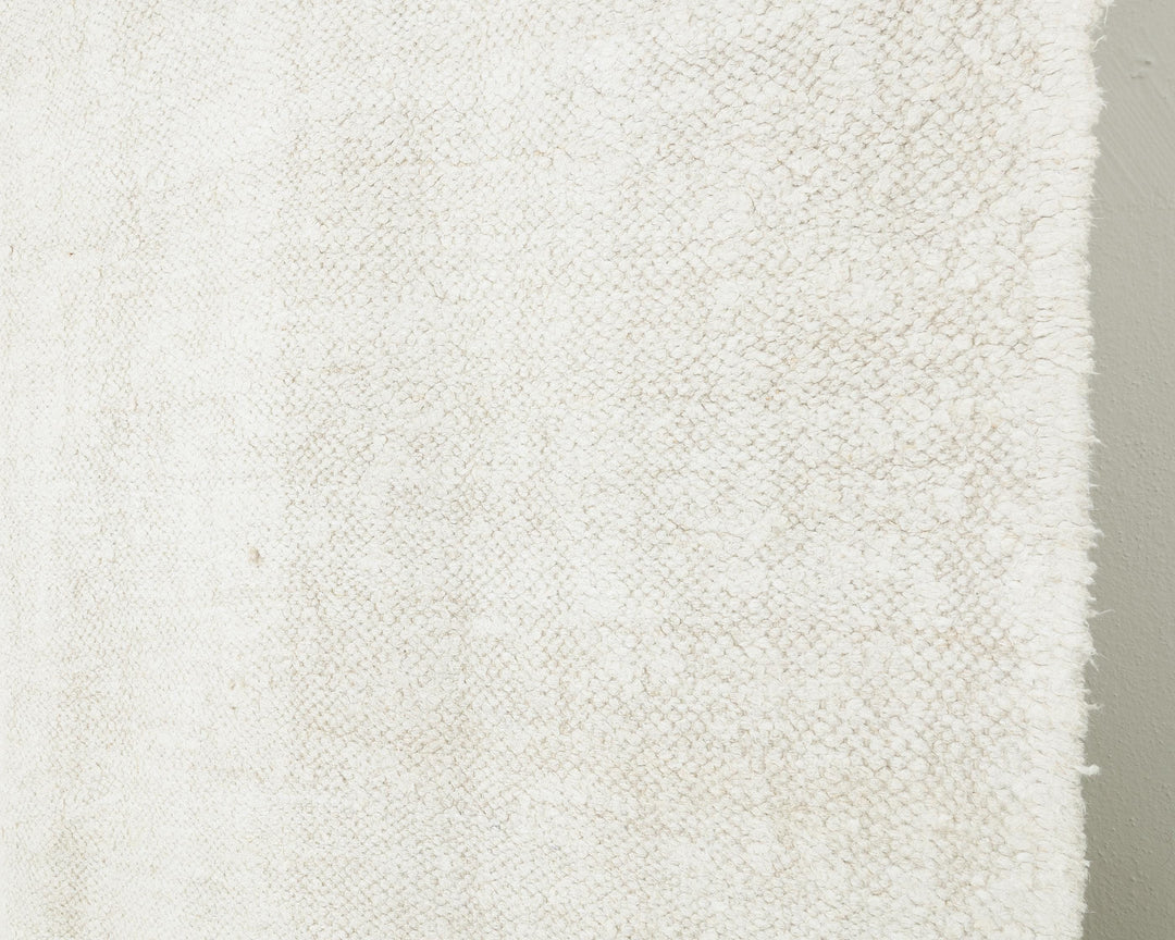 White Kilim Rug 9' 6" x 12' 1" | No. VR23856