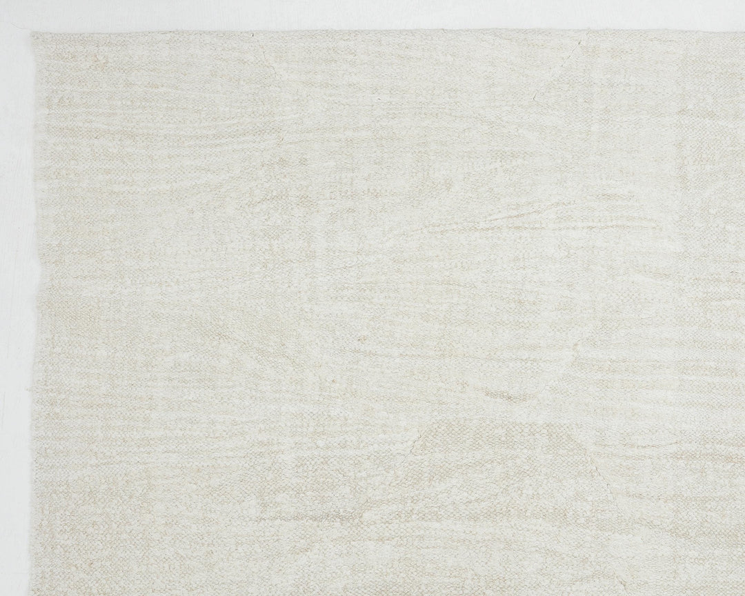White Kilim Rug 8' 4" x 10' 11" | No. VR36973