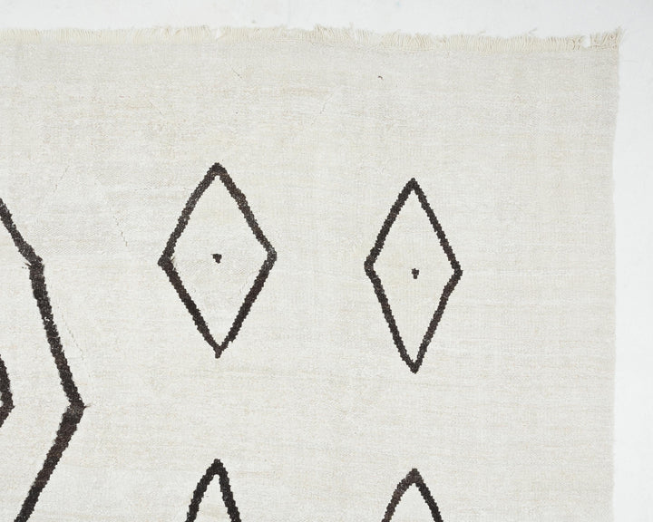 Black Kilim Rug 9' 10" x 13' 10" | No. VR49904