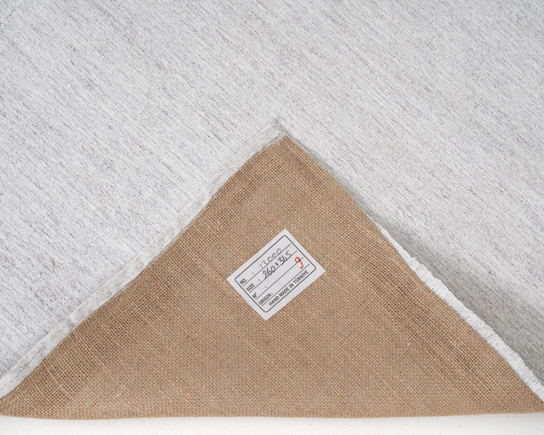 Gray Kilim Rug 8' 6" x 11' 4" | No. VR20519