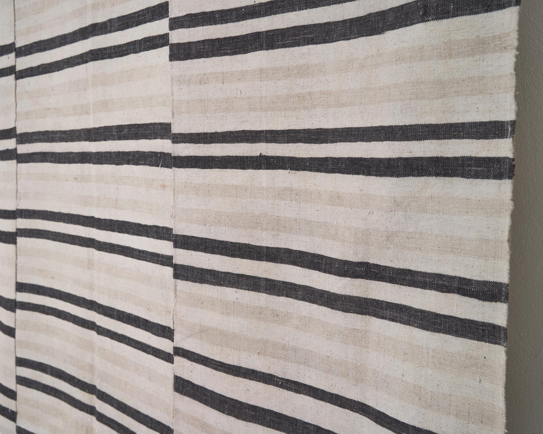 Neutral Kilim Rug 6' 2" x 9' 6" | No. VR18184