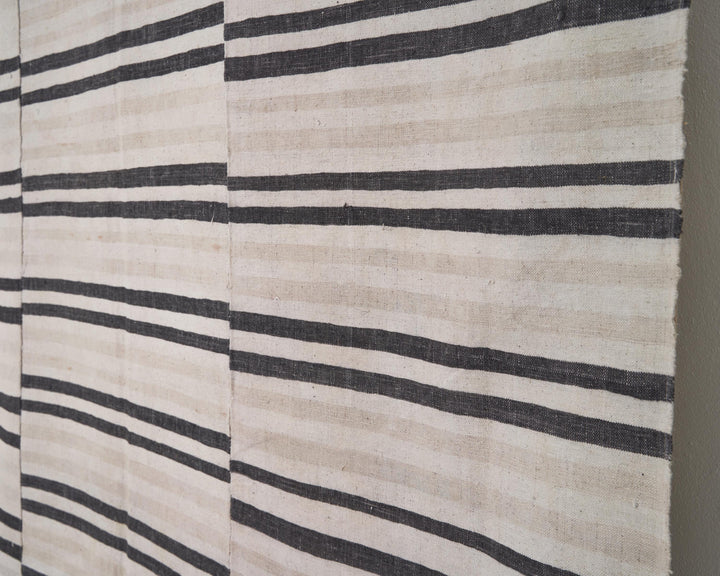 Neutral Kilim Rug 6' 2" x 9' 6" | No. VR18184