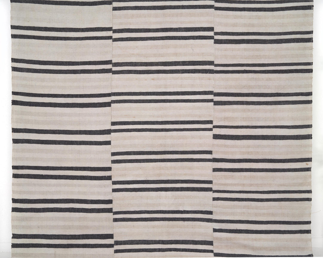 Neutral Kilim Rug 6' 2" x 9' 6" | No. VR18184