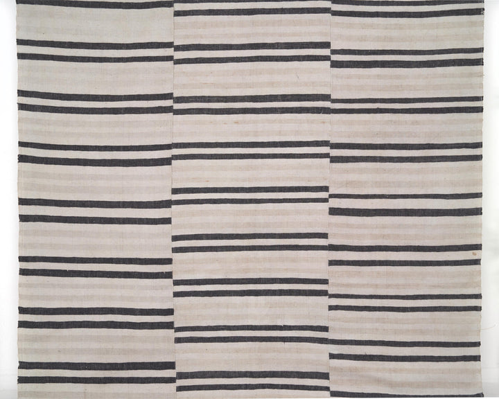 Neutral Kilim Rug 6' 2" x 9' 6" | No. VR18184