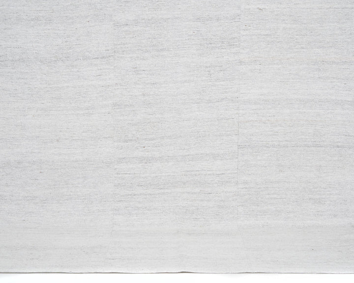 White Kilim Rug 6' 7" x 8' 10" | No. VR37147