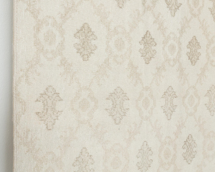 Neutral Oushak Rug 3' 8" x 9' | No. VR14799