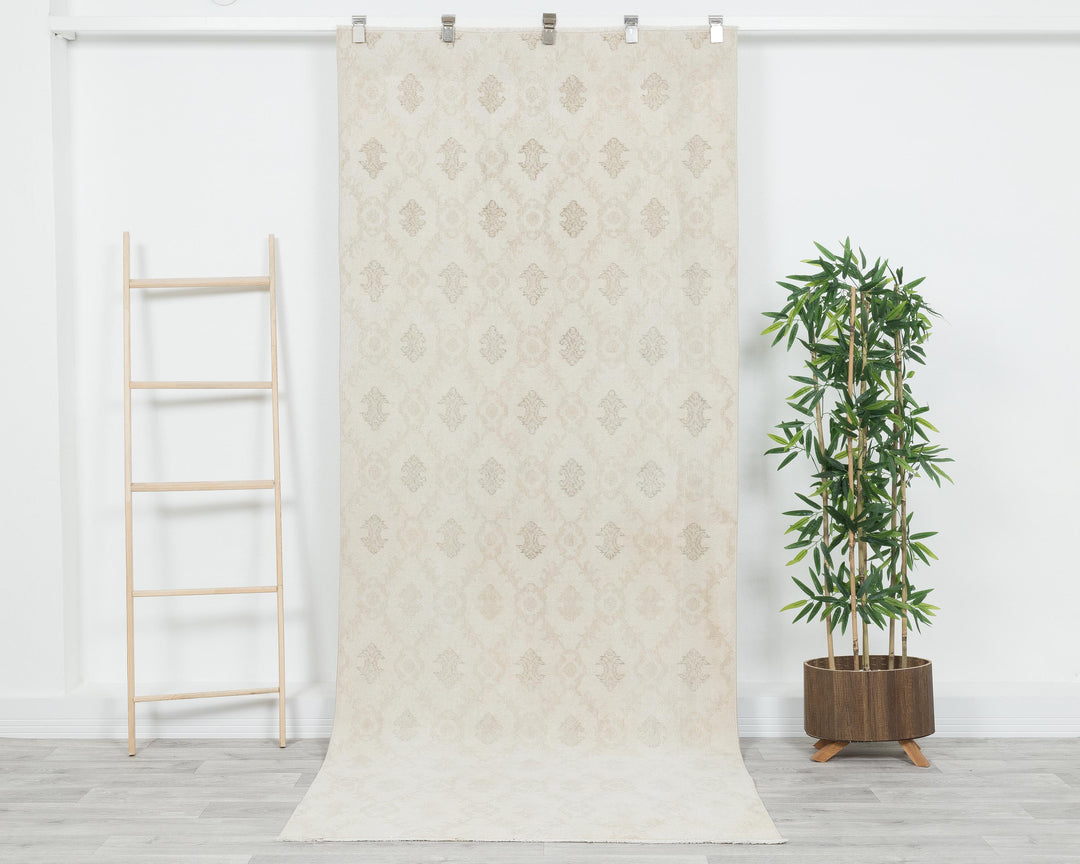 Neutral Oushak Rug 3' 8" x 9' | No. VR14799