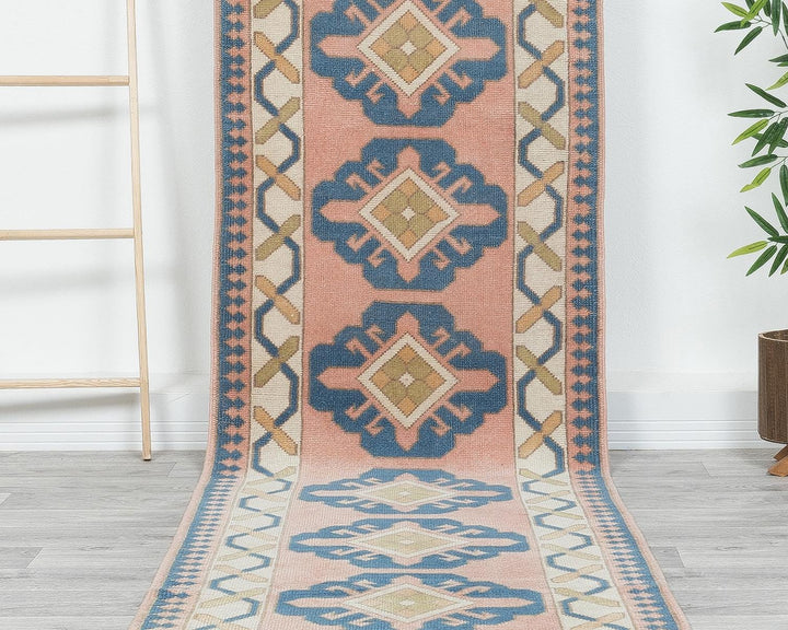 Pink Runner Rug 2' 6" x 12' 10" | No. VR76106