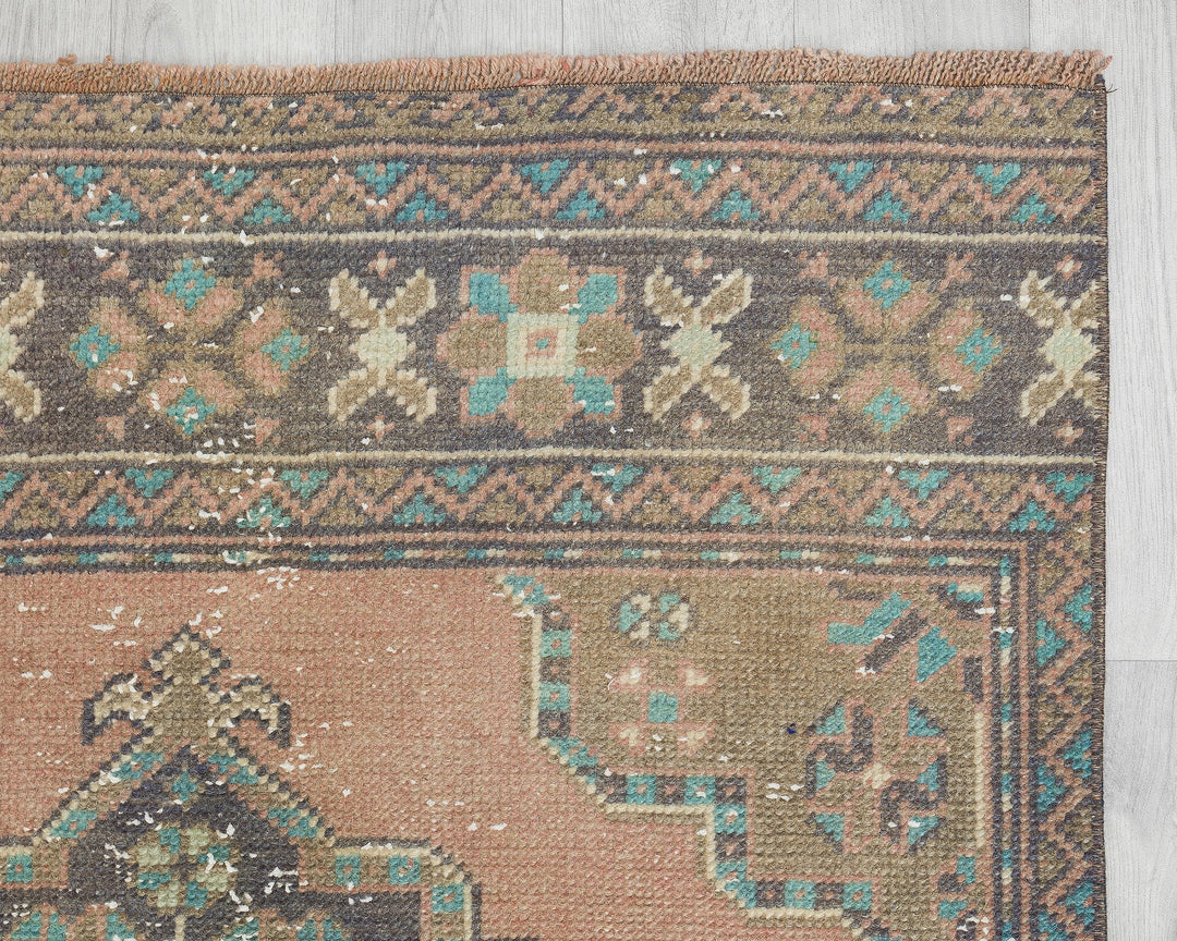 Runner Rug 3' 2" x 11' 1" | No. VR91818