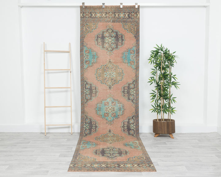 Runner Rug 3' 2" x 11' 1" | No. VR91818