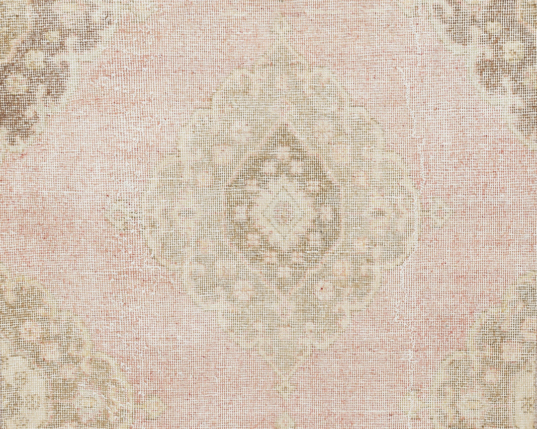Neutral Runner Rug 3' 1" x 12' 5" | No. VR60310