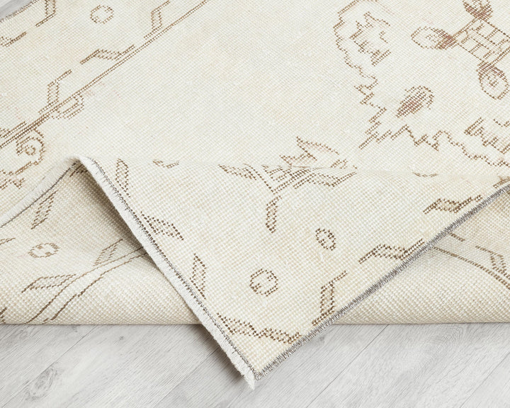Beige Runner Rug 3' 5" x 11' 4" | No. VR75966